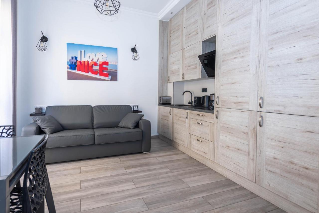 Nice Centre Flat - Modern, Quiet&Brand New Exterior foto